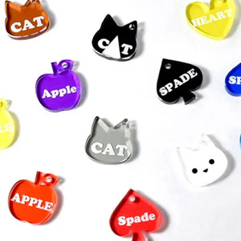 アクリルチャーム